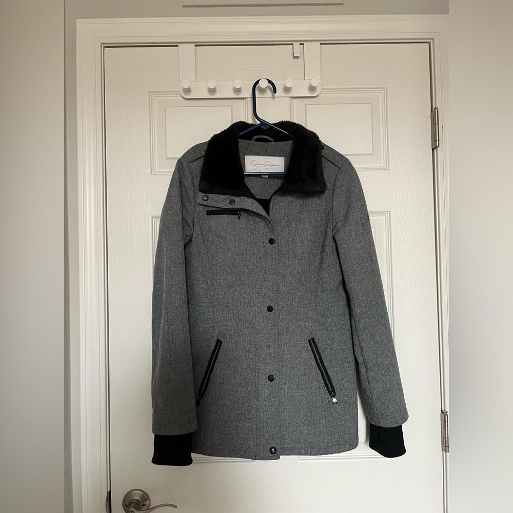 Jessica Simpson Women's Gray and Black Jacket